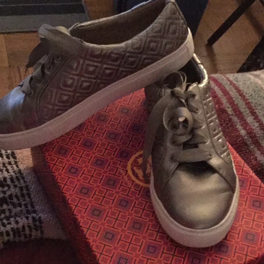 Tory Burch Sneakers